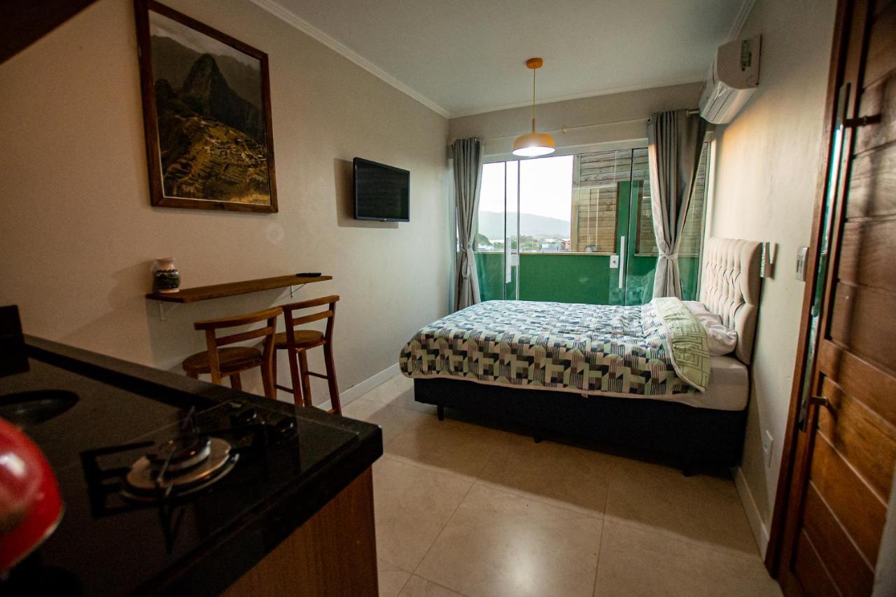 Lake View Guest House Praia do Rosa Exterior foto